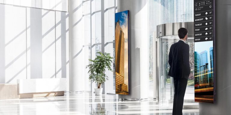 LG ID UltraStretched Hero 1461221810353 min