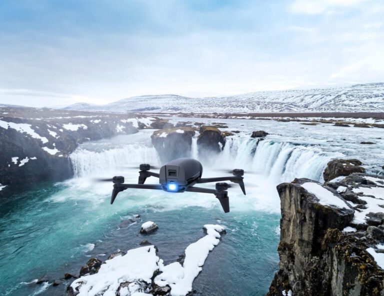 Parrot Bebop 2 Power FPV DroneLifestyle 01 e1507205739336