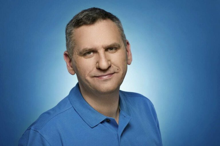 Tomasz Fadrowski 1 min