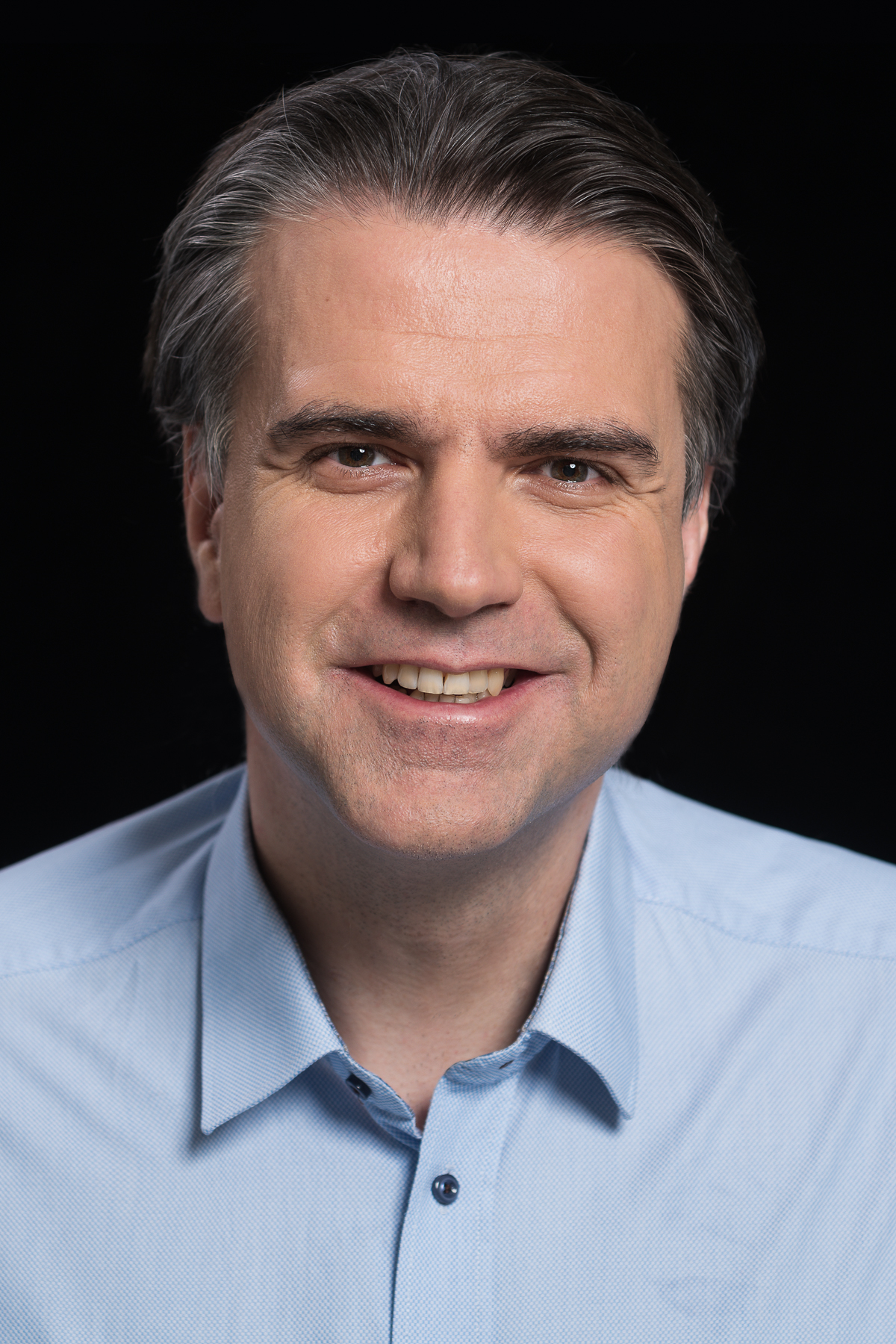 dr hab Grzegorz Brona