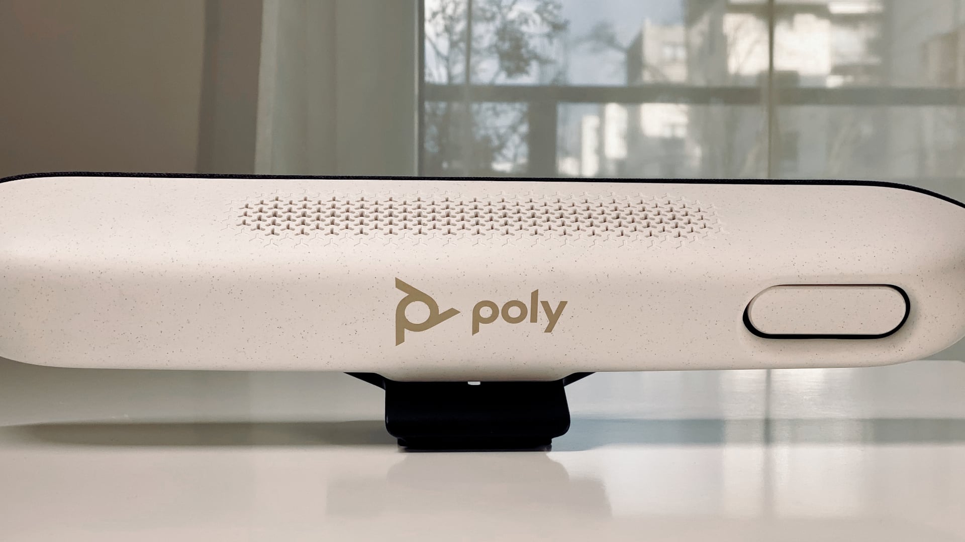 Poly Studio P15 6