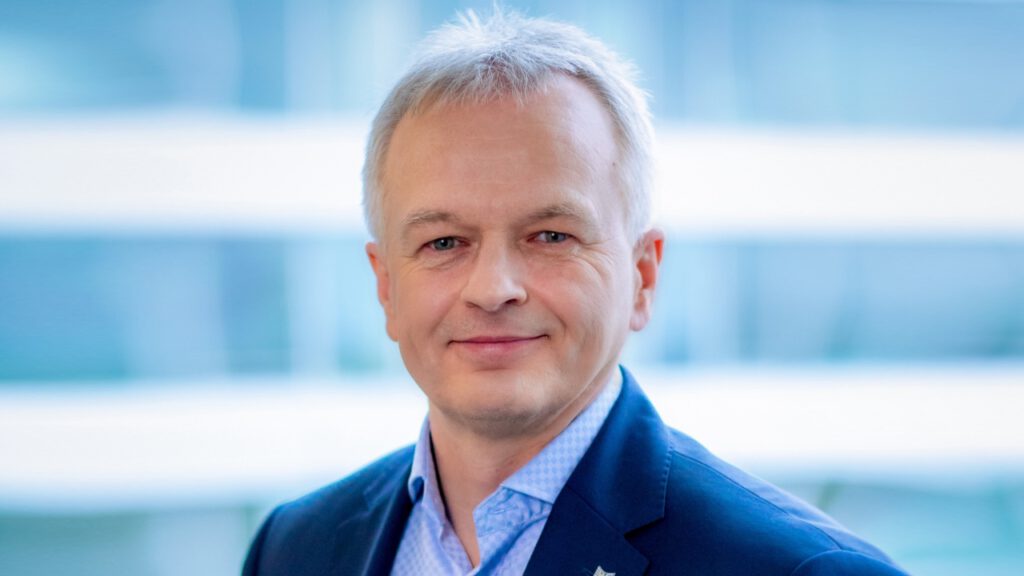 Dariusz Szwed, Canon